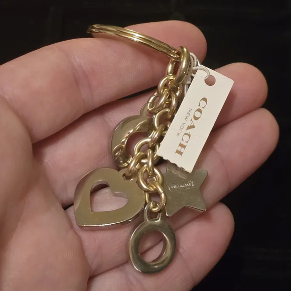 ⭐️Coach Star, Heart, & Circles Rhinestone Key Ring/Keychain/Bag Charm - Picture 7 of 8